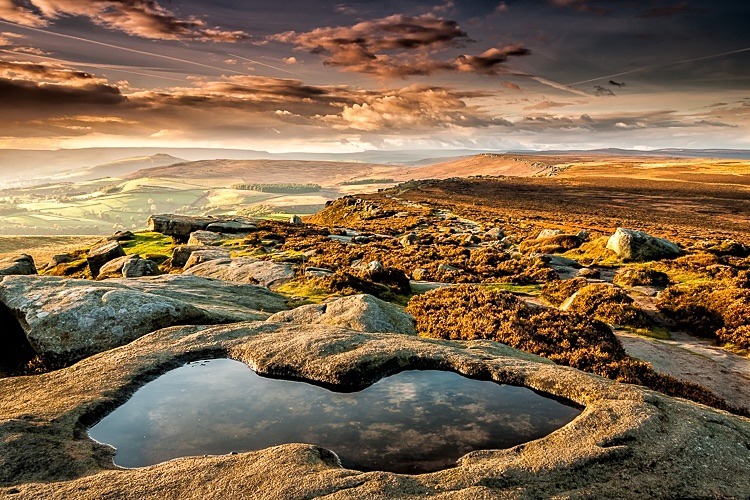 On Stanage Edge (2) - Peak District