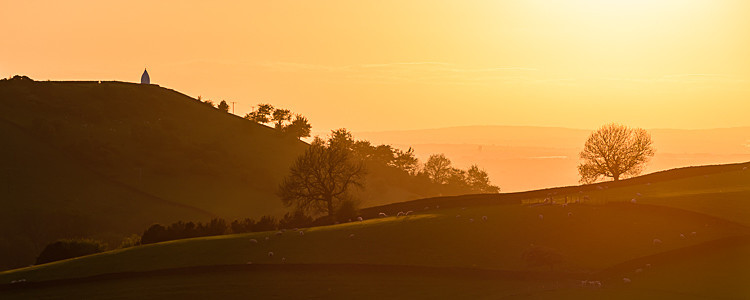 White Nancy silhouette (4) - White Nancy