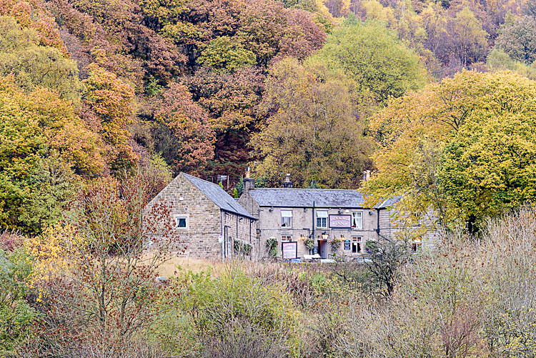 The Ladybower Inn - Ladybower Reservoir