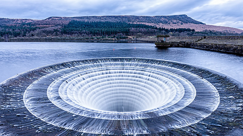 Down The Plug Hole Ladybower Reservoir 1