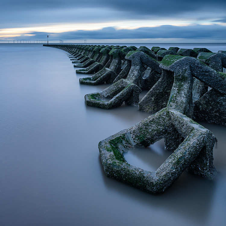 Sea defences, New Brighton (12) - Merseyside
