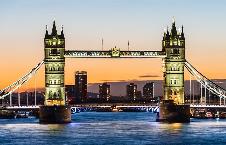 Sunrise at Tower Bridge (1) - Tower Bridge