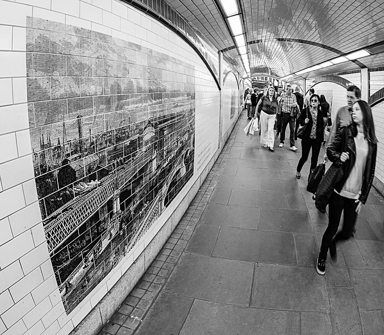 Artwork under Blackfriars - Street Photography