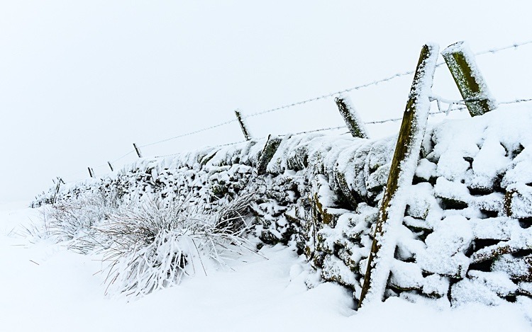 Snow drift, Wildboarclough (2) - Macclesfield in Winter
