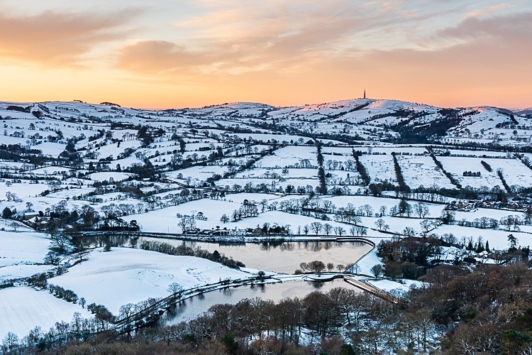 Towards Croker Hill from Tegg's Nose (3) - On Tegg's Nose