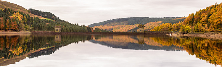 Derwent Reservoir panorama (4) - Derwent Reservoir