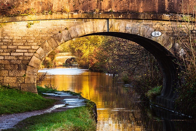 Bridge 24 (Snape's), Macclesfield Canal (4) - Bridges 21 to 30