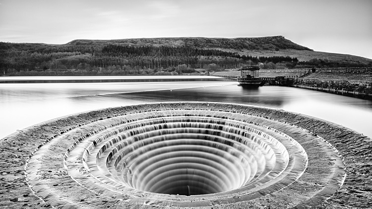 Plug hole in Ladybower reservoir (1) - Peak District