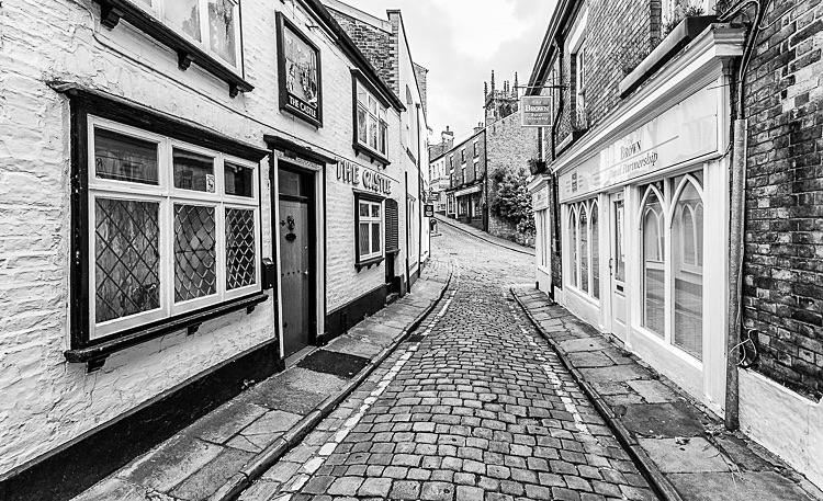 Castle Quarter (2) - Macclesfield Town