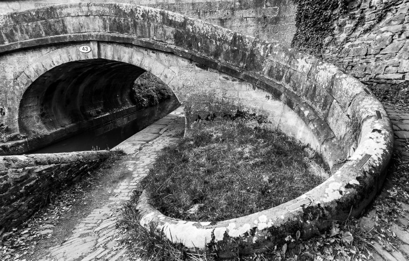 Bridge 43 on the Macclesfield Canal by photographer Mark Helliwell