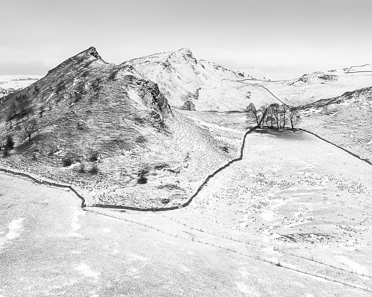 Parkhouse Hill and Chrome Hill from Hitter Hill (8) - Parkhouse and Chrome Hills