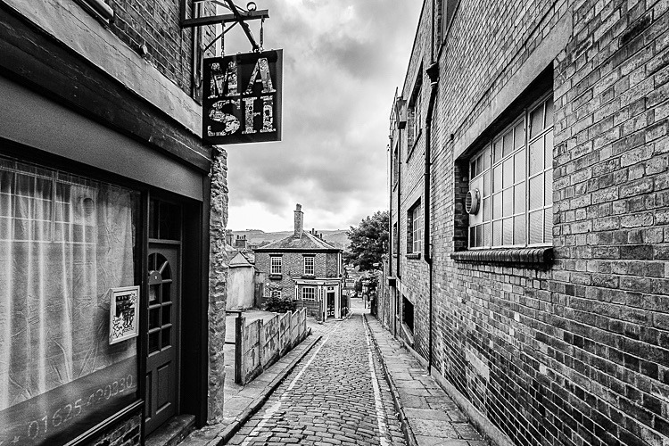 Castle Quarter (4) - Macclesfield Town