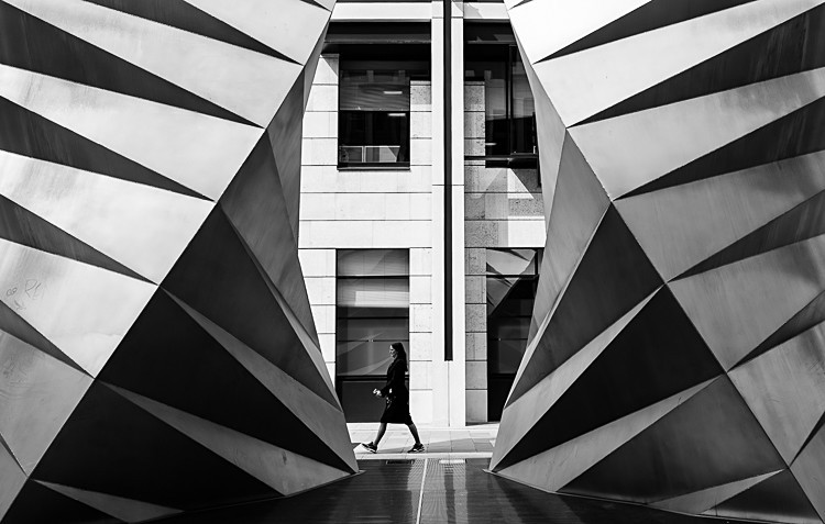 Walk on by, Paternoster Lane - Street Photography