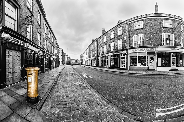Gold postbox, Market Place - Macclesfield Town