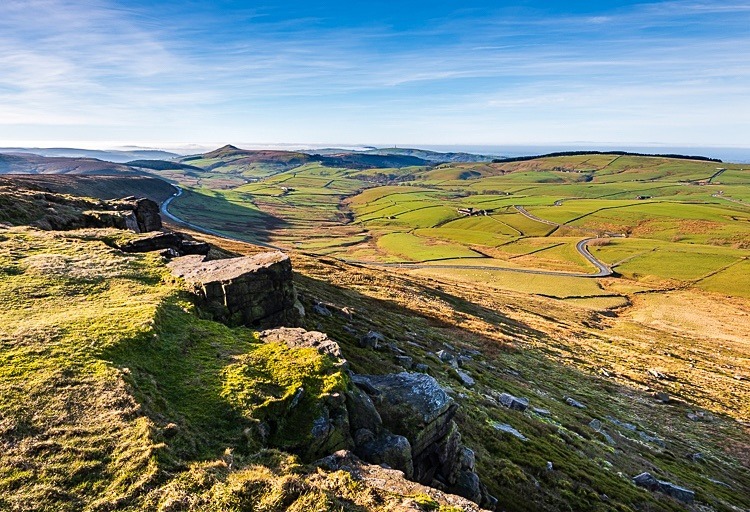 Shutlingsloe and the Cat and Fiddle from Shining Tor (2) - Shutlingsloe