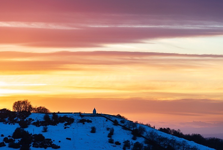 White Nancy Sunset (5) - White Nancy