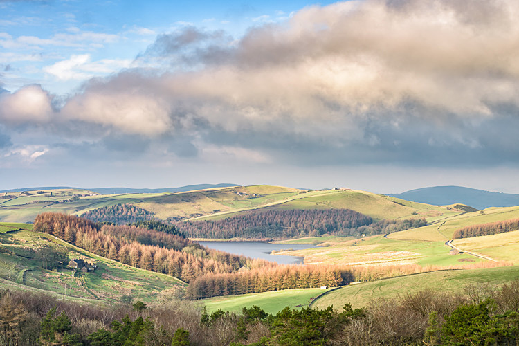 Lamaload reservoir from Buxton Road (1) - The Cat and Fiddle