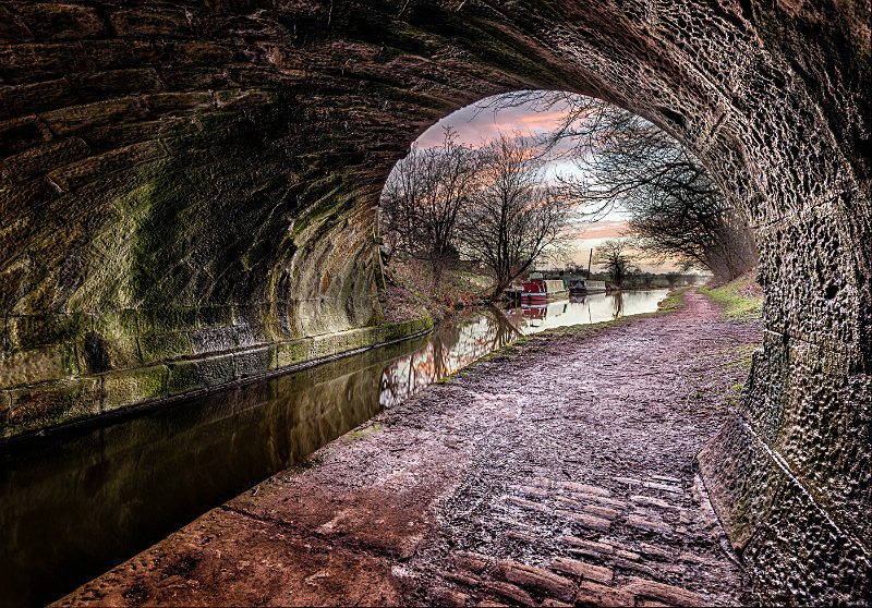 Bridge 44 looking west, Macclesfield Canal (2) - Bridges 41 to 50