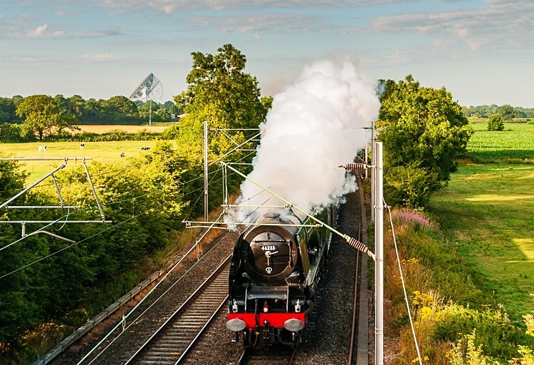 Scarborough Flyer and Jodrell Bank - Cheshire Countryside