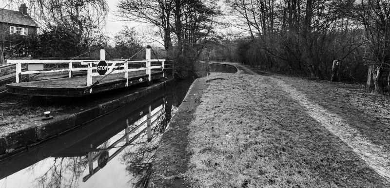 Bridge 47 on the Macclesfield Canal by photographer Mark Helliwell