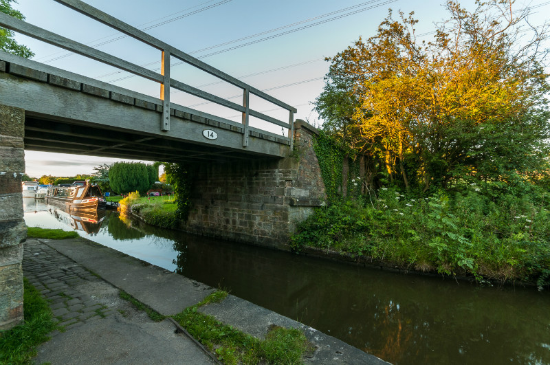 Bridge 14 on the Macclesfield Canal by photographer Mark Helliwell