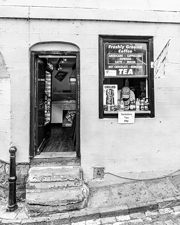 Tea shop at base of the 199 steps (2) - Around Whitby