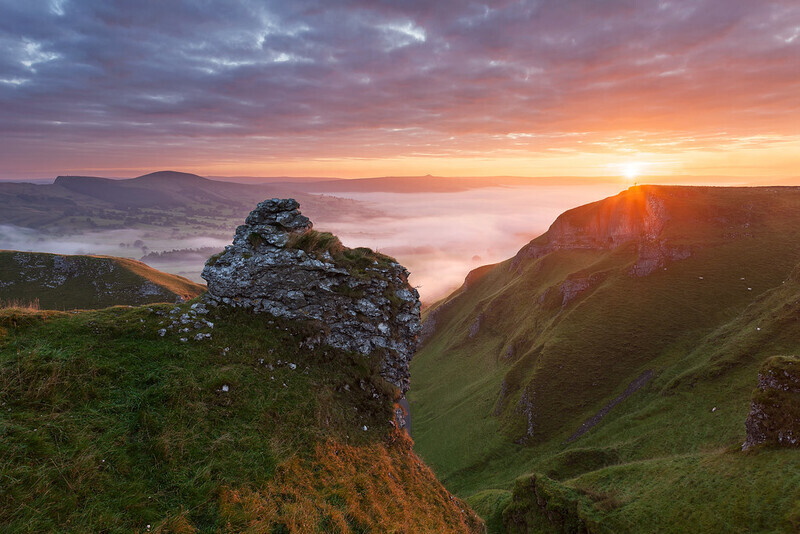 Winnats Sunrise II - Peak District