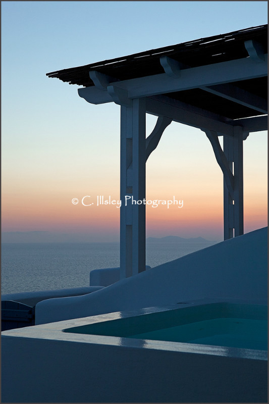 Pool View, Santorini - Dream Destinations