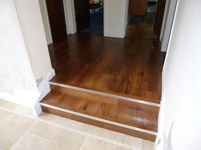 Autumn oak from the 'Art select oak royale' range - Karndean tile and stone effect