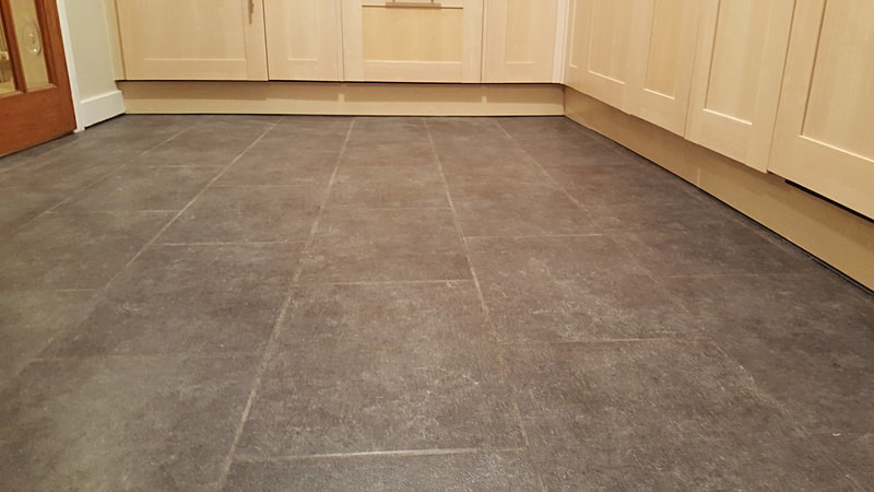 black floor tile karndean