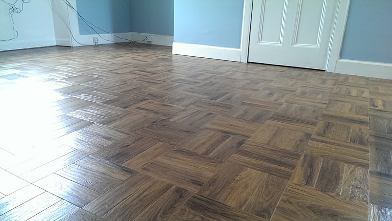 Parquet style flooring| Karndean flooring