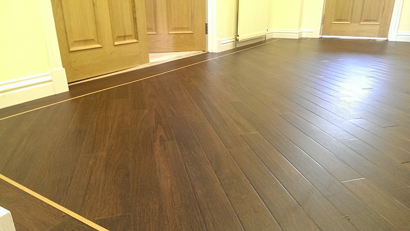 dark wood karndean floor