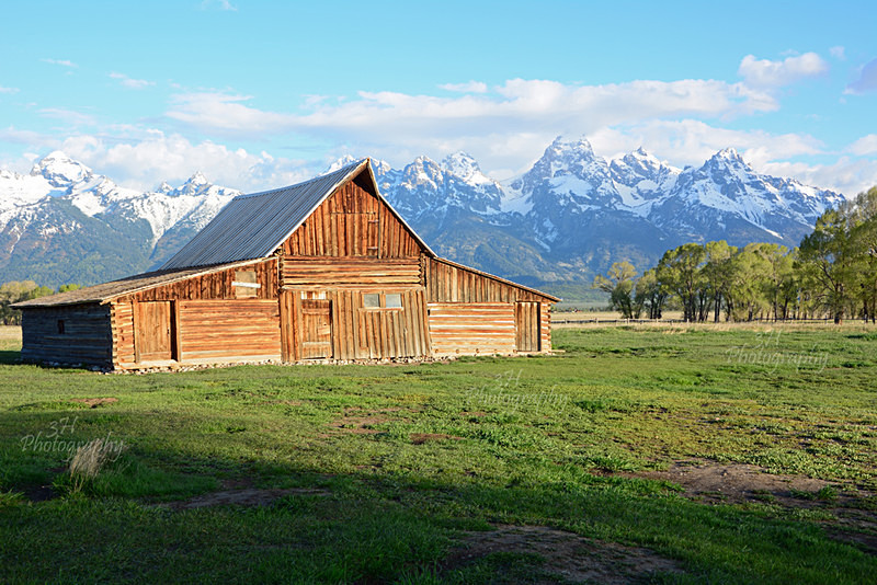 Moulton Barn Morning - Grand Teton & Yellowstone National Park Landscapes