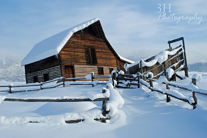 Famous More Barn in Steamboat SMALL watermark - 3H Note Card Images
