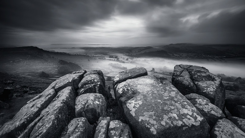 The Curbar Edge - Black & White
