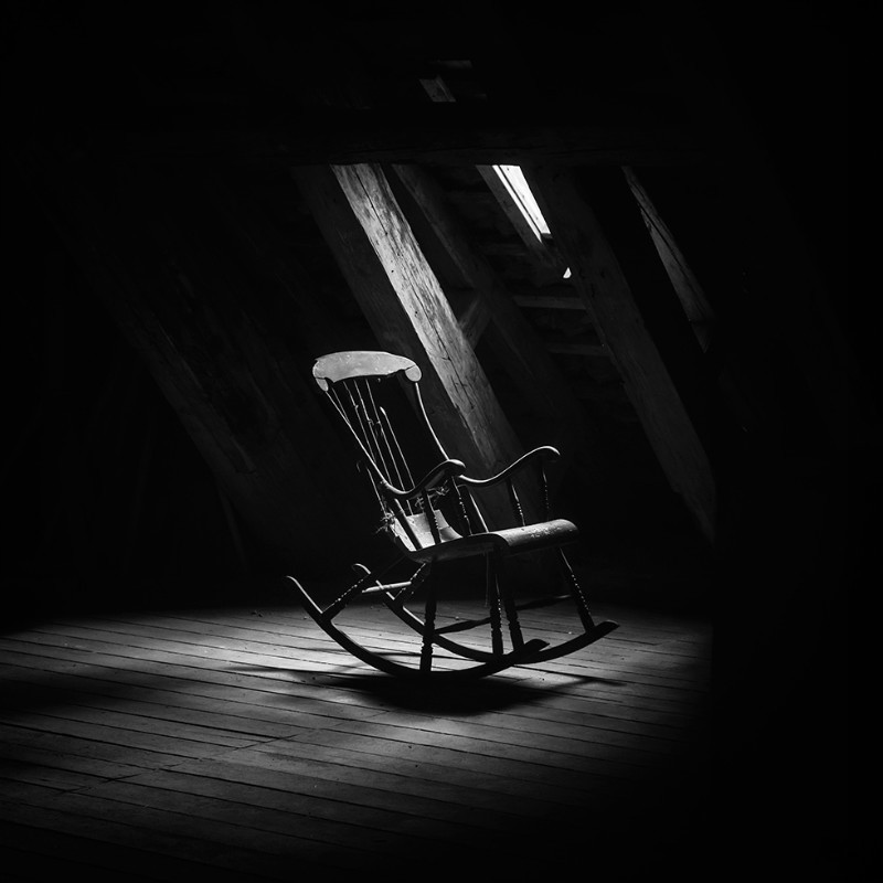 The Storyteller - Black & White