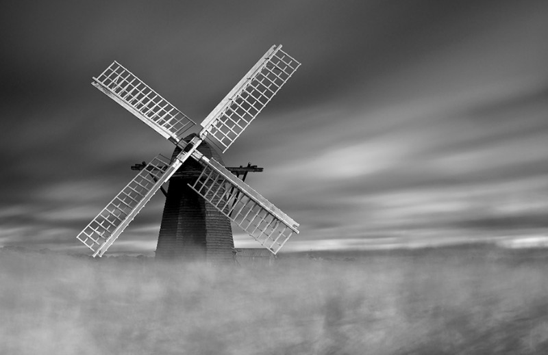 Whispering Wind - Black & White