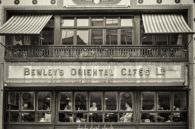 Afternoon Tea in Bewley's - STREET ~ B&W