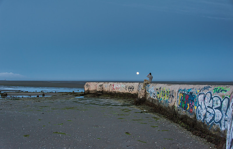Admiring the full moon - Sandymount