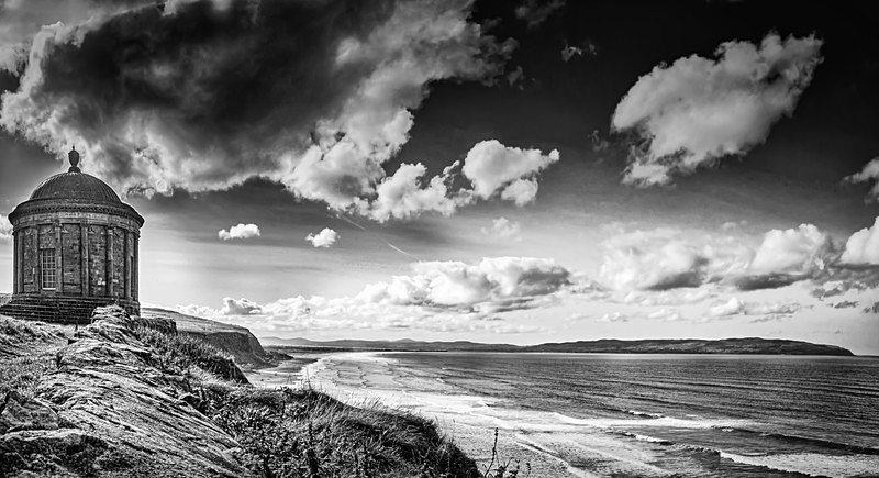 Mussenden Temple B/W : Mark Geddis Photography - Landscape, Portrait & Commercial Photography.