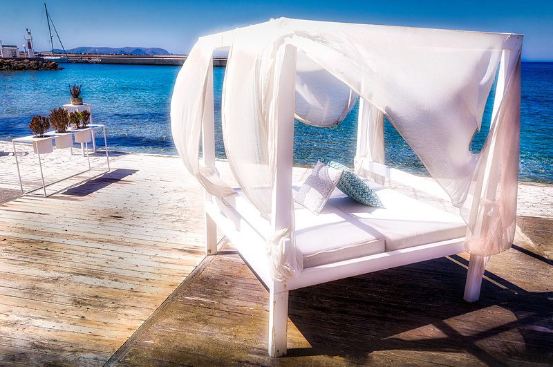 Isla By The Sea IV : Mark Geddis Photography - Landscape, Portrait & Commercial Photography.