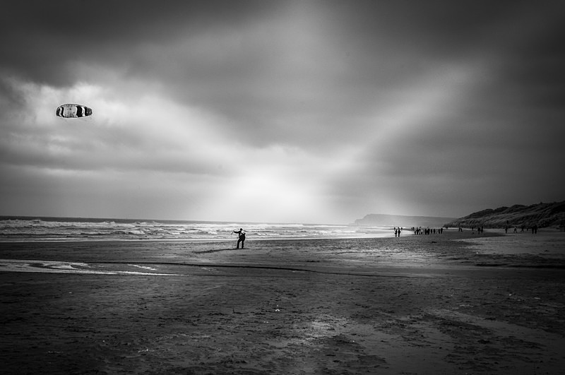 Kite On The Beach : Mark Geddis Photography - Landscape, Portrait & Commercial Photography.