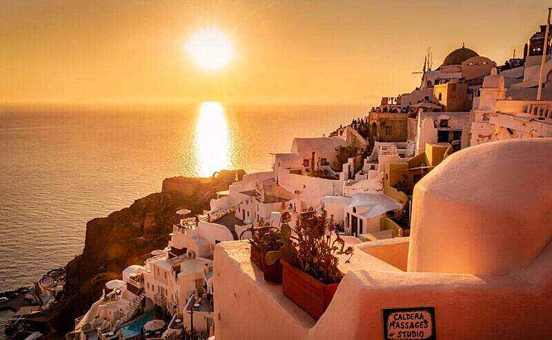  - Santorini