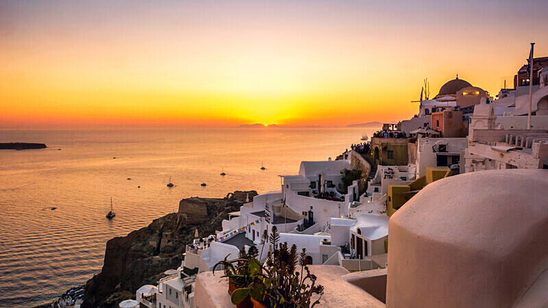  - Santorini