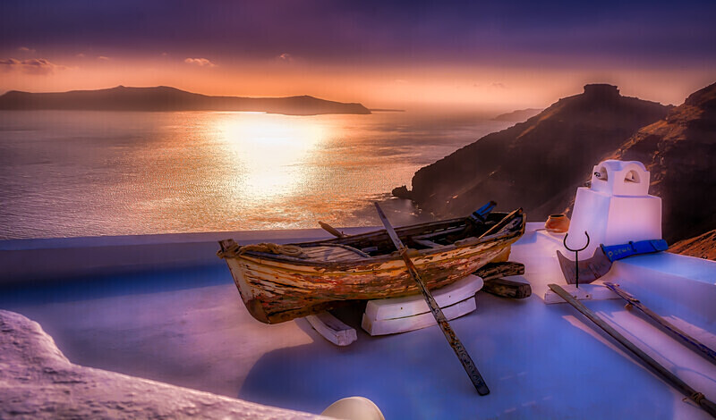  - Santorini
