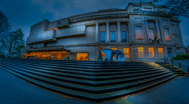 Ulster Museum (Belfast) I : Mark Geddis Photography - Landscape, Portrait & Commercial Photography.
