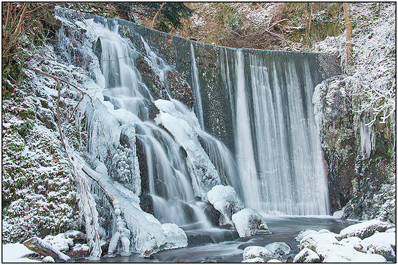 McArthur Brae Falls Dec 2010 - Clackmannan & Stirlingshire