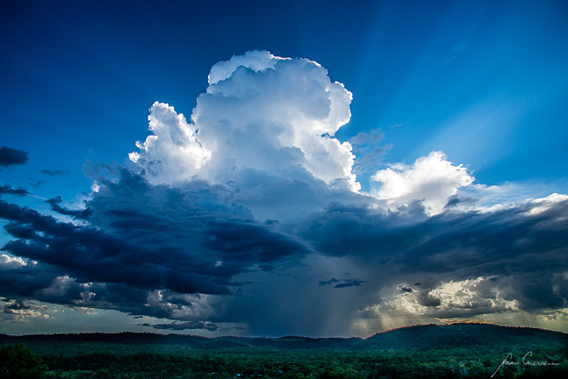 Backlit Thunderhead - Litchfield & Surrounds