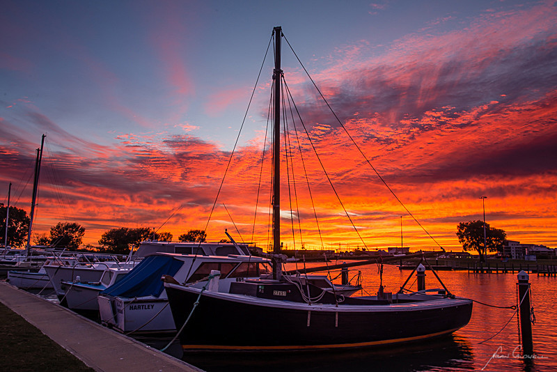 Old Boat under Fire - The South West