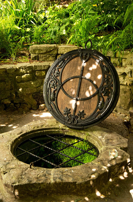 Chalice Well, Glastonbury - SACRED SITES